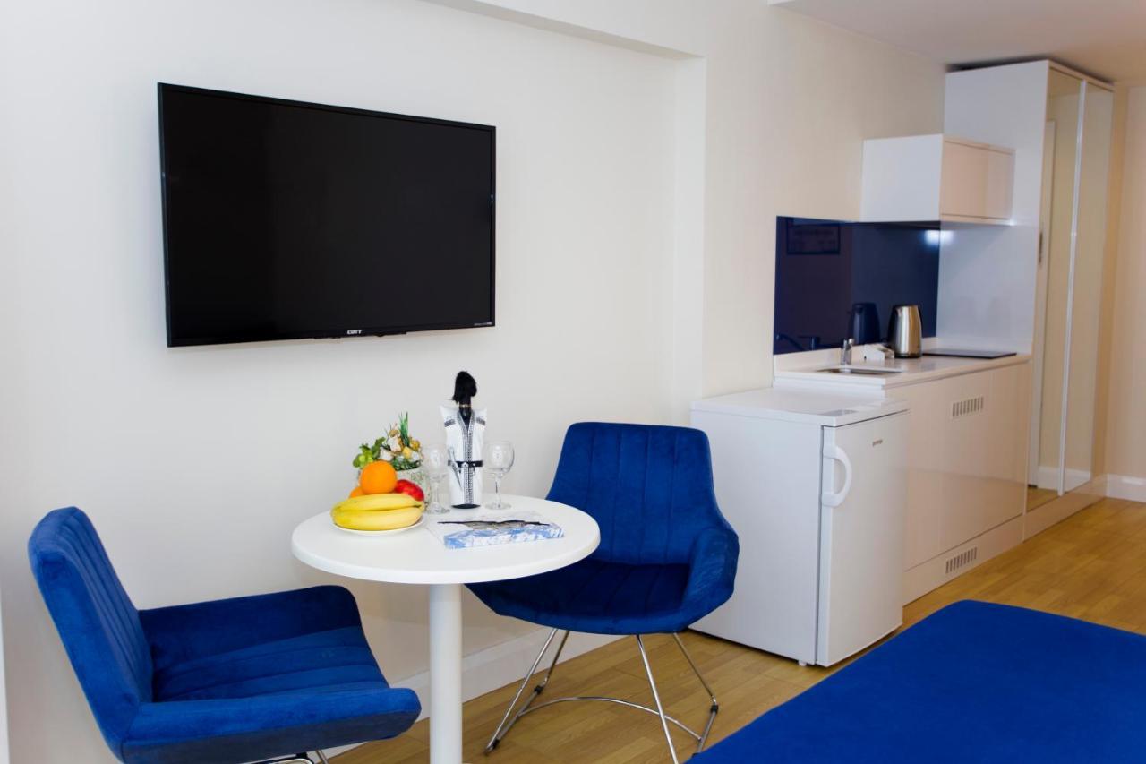 Сozy Apartment In Orbi City Batumi Exterior photo